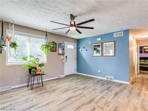 Dining - 43 E Ingleside Dr, Akron, OH 44319 photo 1 of 1