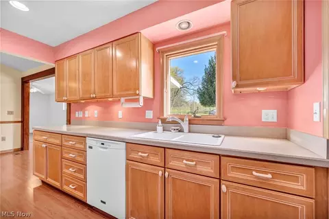 Kitchen - 2028 E 42nd St, Lorain, OH 44055 photo 2 of 5