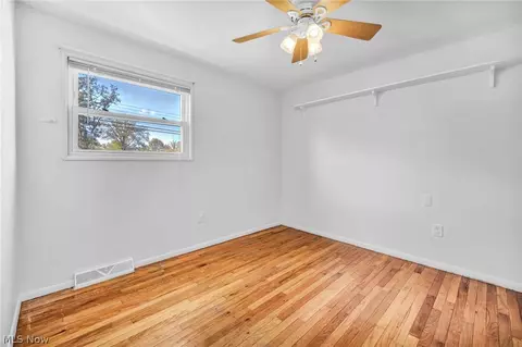 Bedroom - 2028 E 42nd St, Lorain, OH 44055 photo 2 of 10
