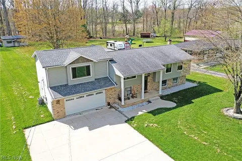 Exterior - 191 Heritage Dr, Beloit, OH 44609 photo 6 of 6