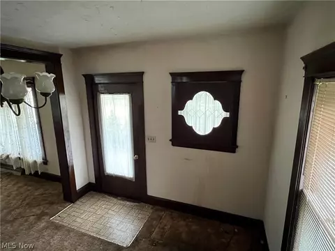 418 State St, Conneaut, OH 44030 photo 7