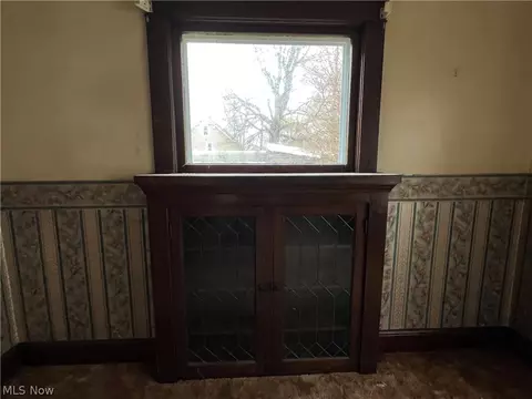 418 State St, Conneaut, OH 44030 photo 5