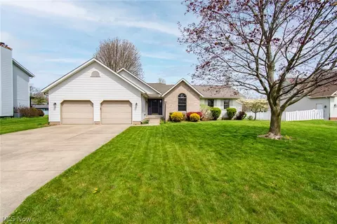 2031 Crestwood St, Alliance, OH 44601