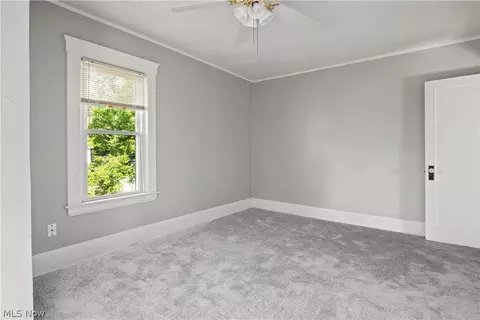 400 Kenyon Ave, Elyria, OH 44035 photo 29