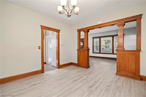 400 Kenyon Ave, Elyria, OH 44035 photo 16