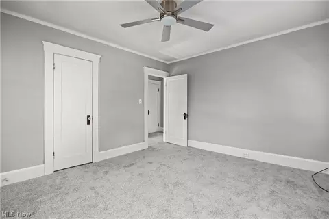 400 Kenyon Ave, Elyria, OH 44035 photo 32