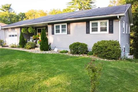 7 Garfield Ave, New Concord, OH 43762