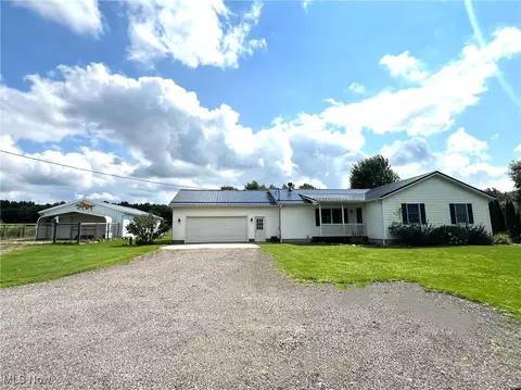 6090 Belle Rd, Geneva, OH 44041
