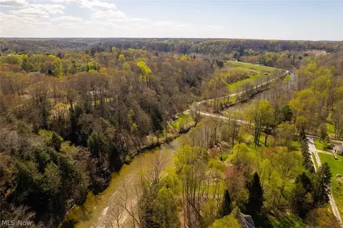 View/Area - 2655 Dodd Rd, Willoughby Hills, OH 44094 photo 2 of 2