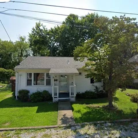 2414 Cherry St, Parkersburg, WV 26104