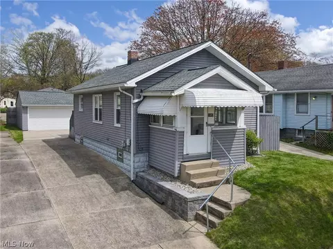 1893 Ford Ave, Akron, OH 44305