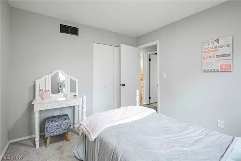 Bedroom - 901 Jean Ave, Akron, OH 44310 photo 6 of 6