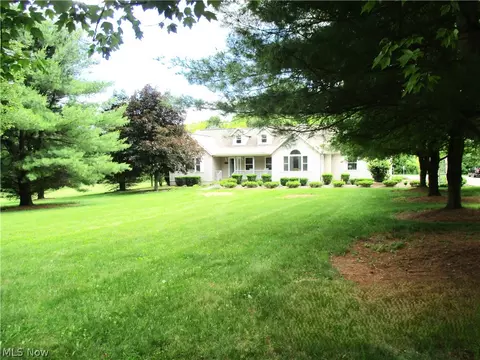 7540 Kennard Rd, Seville, OH 44273