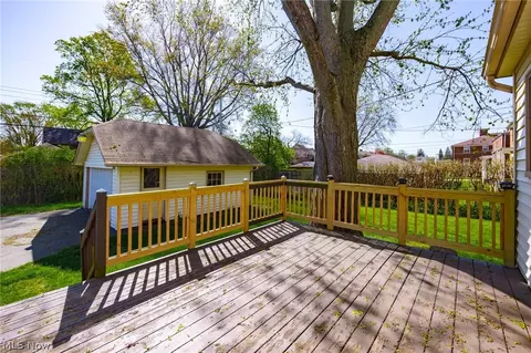 Exterior - 142 Harter Ave NW, Canton, OH 44708 photo 5 of 6