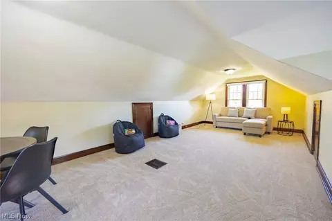 Bedroom - 142 Harter Ave NW, Canton, OH 44708 photo 5 of 5