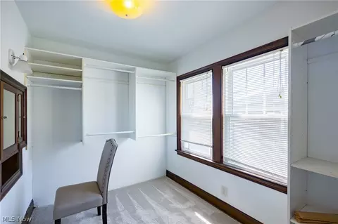 Dining - 142 Harter Ave NW, Canton, OH 44708 photo 3 of 4