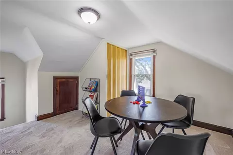 Dining - 142 Harter Ave NW, Canton, OH 44708 photo 4 of 4