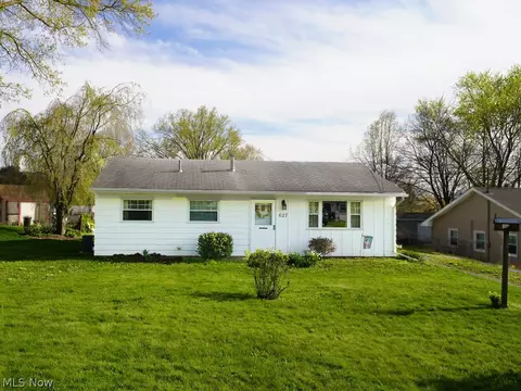 627 Deming St, Salem, OH 44460