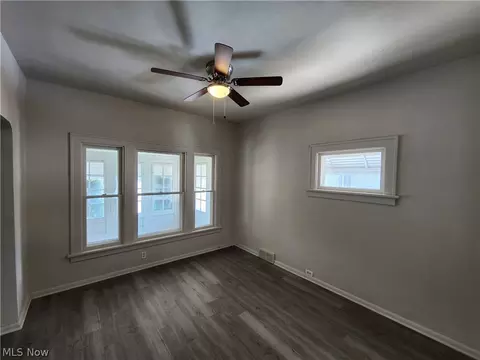 7202 Snow Rd, Parma, OH 44129 photo 8
