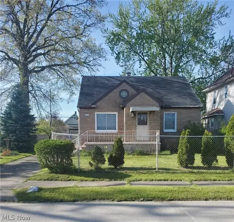 2124 E 28th St, Lorain, OH 44055 photo 1