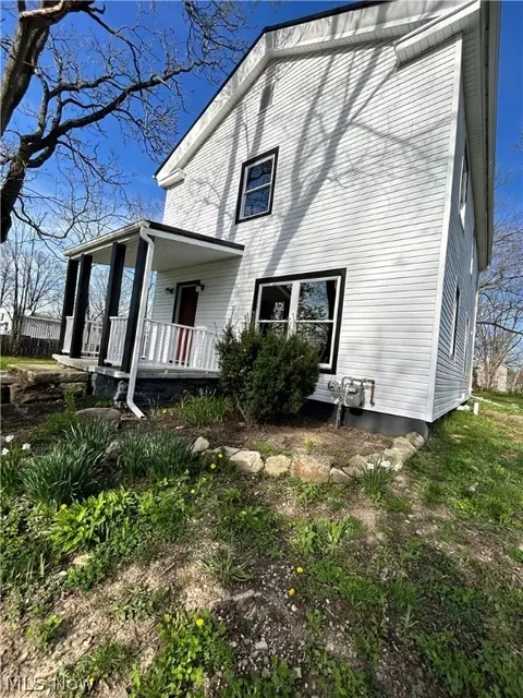 Exterior - 9116 N Main St, Windham, OH 44288 photo 2 of 14