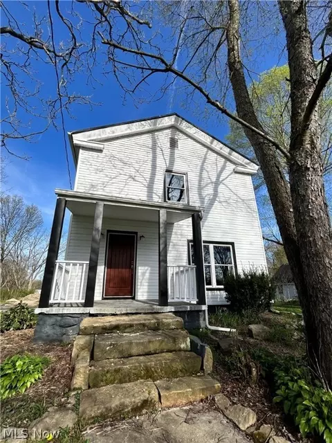 9116 N Main St, Windham, OH 44288