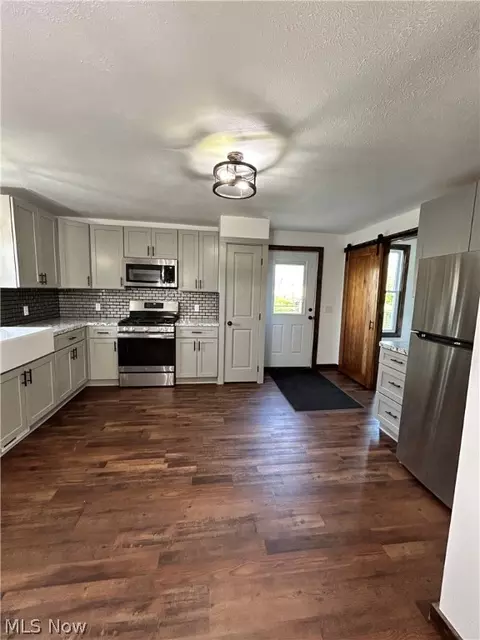 Kitchen - 9116 N Main St, Windham, OH 44288 photo 1 of 6