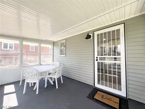 Exterior - 2048 E 37th St, Lorain, OH 44055 photo 11 of 13