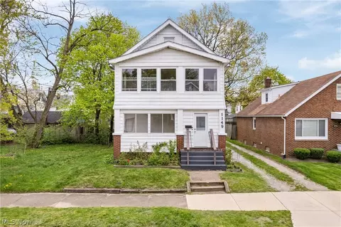 1149 Beardsley St, Akron, OH 44301