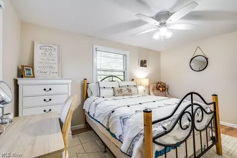 Bedroom - 1324 Mcdowell St NE, Canton, OH 44721 photo 3 of 3