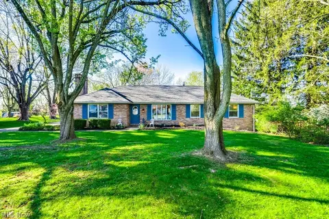 1324 Mcdowell St NE, Canton, OH 44721