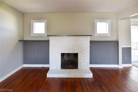 2569 Edwin Ave, Akron, OH 44314 photo 11