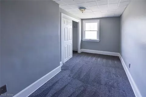 2569 Edwin Ave, Akron, OH 44314 photo 18