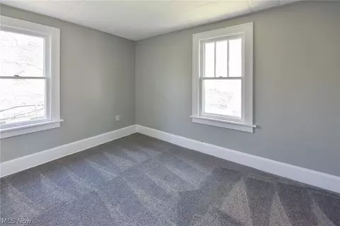 2569 Edwin Ave, Akron, OH 44314 photo 20