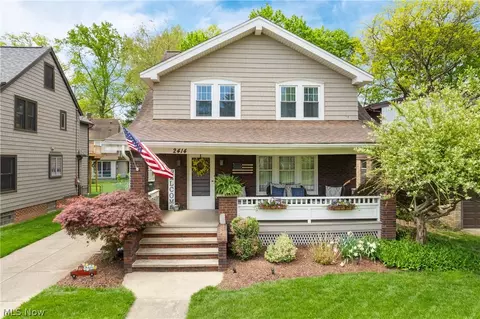 2414 Chestnut Blvd, Cuyahoga Falls, OH 44223