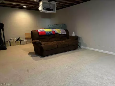 Living - 3959 Red Mill Cv, Perry, OH 44081 photo 5 of 6