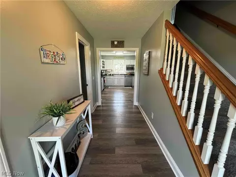Entry Way - 3959 Red Mill Cv, Perry, OH 44081 photo 2 of 3
