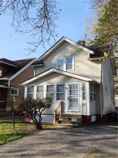 13500 Rugby Rd, Cleveland, OH 44110