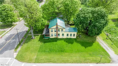 8935 S Main St, Windham, OH 44288 photo 11