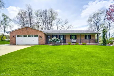 1939 Hickory Ave NE, Massillon, OH 44646