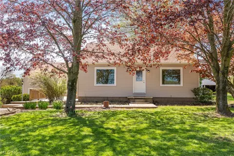 2113 Canton Rd NW, Carrollton, OH 44615