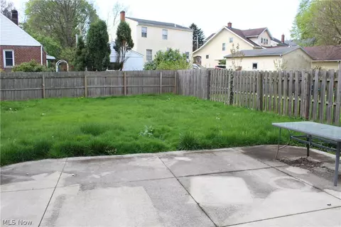 Exterior - 110 Ansel Ave, Akron, OH 44312 photo 3 of 6