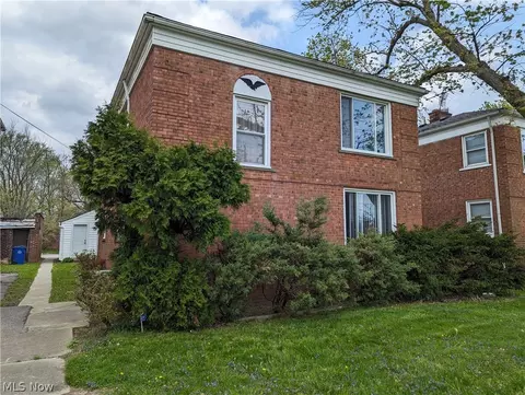 17715 Harvard Rd, Cleveland, OH 44128