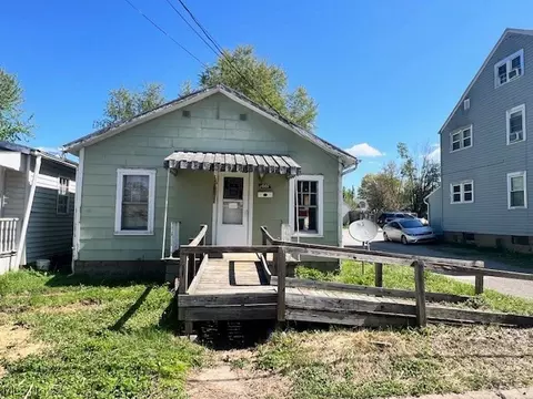 1007 29th St, Parkersburg, WV 26104