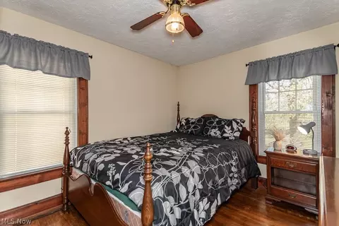Bedroom - 37559 2nd St, Willoughby, OH 44094 photo 1 of 6