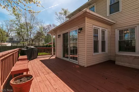 Exterior - 37559 2nd St, Willoughby, OH 44094 photo 7 of 16