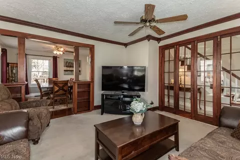 Living - 37559 2nd St, Willoughby, OH 44094 photo 1 of 4