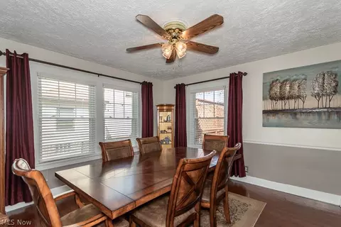 Dining - 37559 2nd St, Willoughby, OH 44094 photo 2 of 8