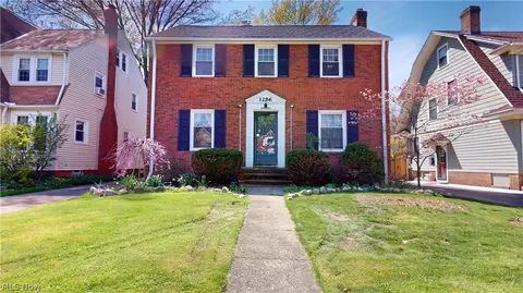 1286 Cleveland Heights Blvd, Cleveland Heights, OH 44121
