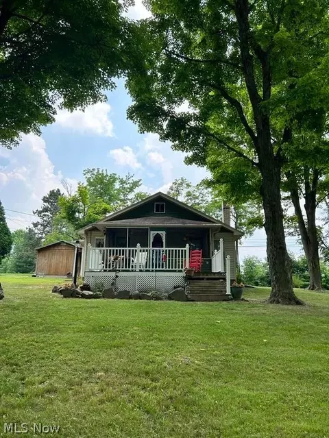 10671 W Western Reserve Rd, North Benton, OH 44449